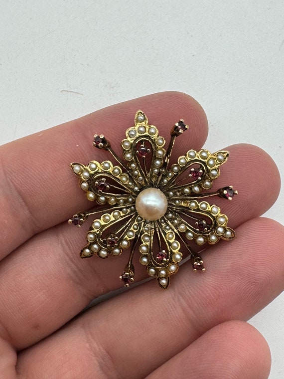 Antiqie Victorian 14k Yellow Gold Pearl and Garnet