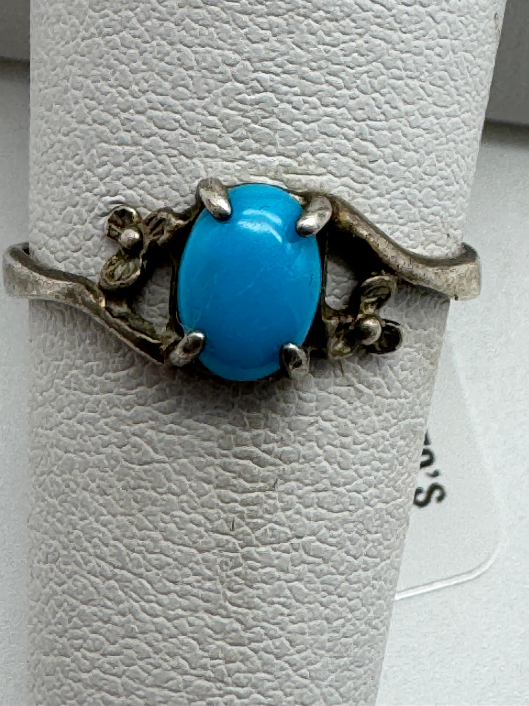 Vintage Sterling Silver Turquoise Ring
