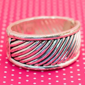 Vintage Silver Lines Hinged Bangle by PD 6 3/4 inch - P16