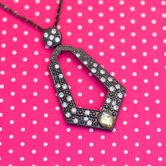 Vintage Unique Geometric Precious Rhinestones Neck