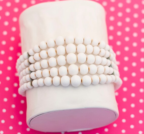 Vintage Multi Pearls Flexible Bracelet - P16 - image 1