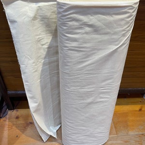 Muslin Fabric. 100% unbleached cotton. 60 inches wide. Weight:4oz. Great for crafting, mock ups for dressmaking, curtain lining etc