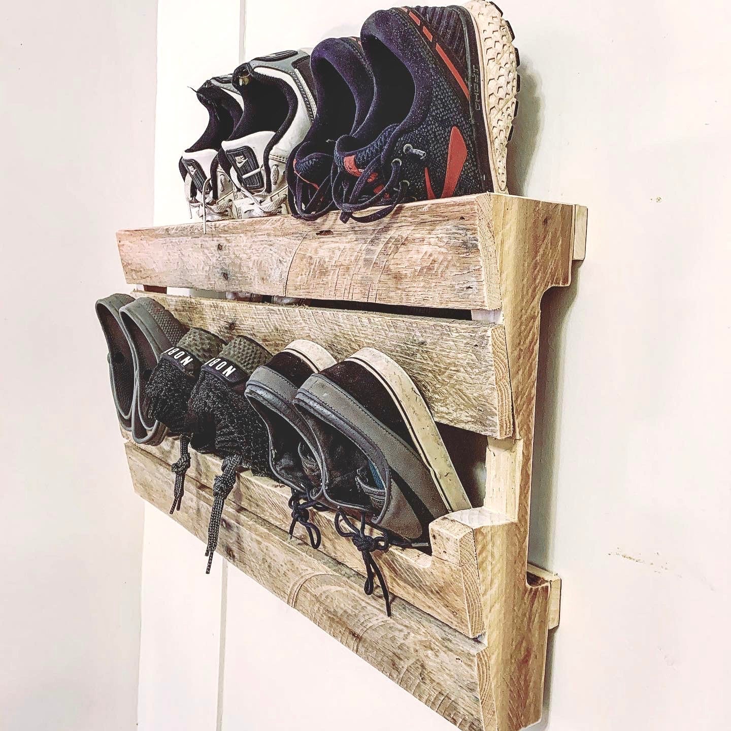 ANA: Reclaimed Wooden Shoe Rack - RizAndMicaMake