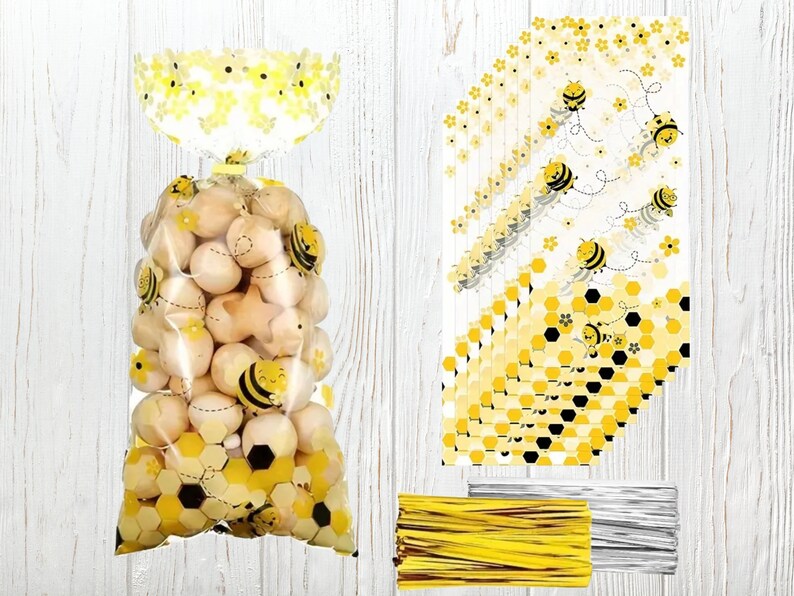 Whaline 36-Pack Bee Theme Party Favor Bags - Yellow, Black & White Paper Treat Bags With Gift Tags