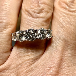 Certified Graduated 5 Stone Round Brilliant Cut D VVS1 Moissanite Half Eternity Ring