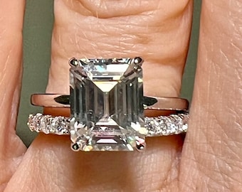Certified 4CT Emerald Cut D VVS1 Moissanite Solitaire Engagement Ring Bridal Set