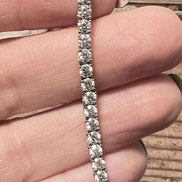 Certified 9K White Gold 3mm Moissanite Tennis Bracelet VVS1 D Color /Diamond Test Positive/ Fast Ship