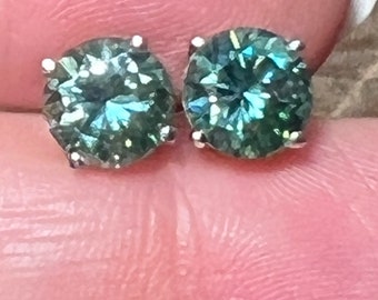 Certified 2CT Each Round Brilliant Pistachio Blue Green Moissanite Solitaire Studs