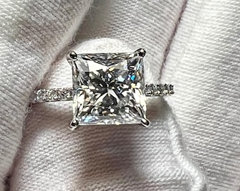 Certified 2CT Princess Cut Moissanite Hidden Halo Engagement Ring