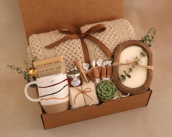 Hygge Gift Box for Her, Gift Box for Her, Self Care Gift Set, Gift Box for Friend, Cozy Care Package, Gift box for Women