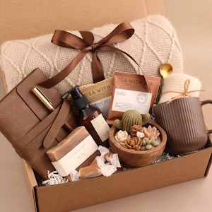 Sympathy Gift Basket, Hygge Gift Box with Blanket, Sending a hug, Thinking of you, bereavement gift, Encouragement gift, Thank You, Sunshine SucculentWoodCandle