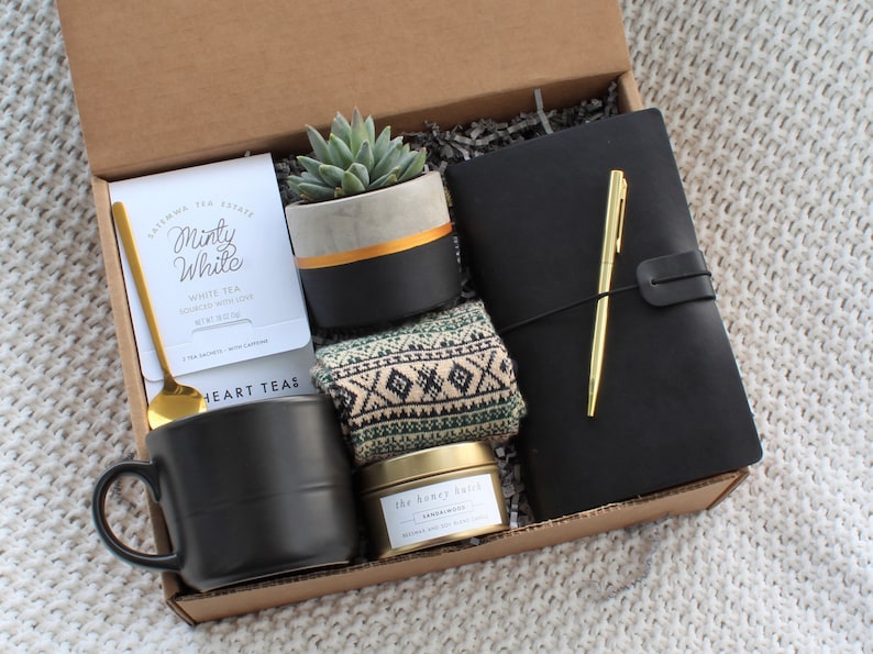 Gift Box Hygge with Blanket, Sending a hug, Thinking of you, Sympathy gift, Bereavement gift, Encouragement gift, Sympathy gift basket Black Succulent