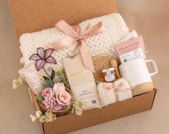 Birthday Gift Box, Cozy Spa Gift Basket for Her