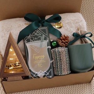 Cozy Hygge Gift Box with Blanket, Self Care, Christmas, thank you gift box for friend mentor, teacher, coworker LedTree GreenMug