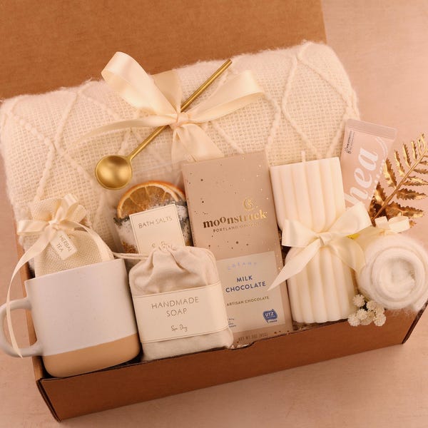 Cozy Hygge Gift Box, Self Care Gift Box, Fall Gift Box, Holiday Gifts, Gift Set For Her Mom, Miss You, Sending A Hug, Gift For Colleagues