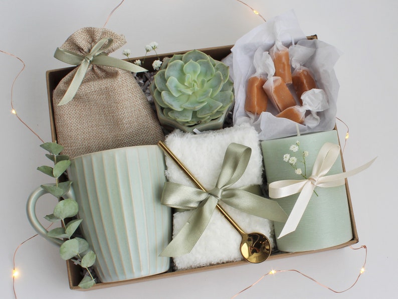 Self Care Gift Box, Sending hugs gift box, Care Package For Her, Care Package Friend, Tea Gift Box, Cheer Up Gift Box, Thinking Of You GreenCandle Succ