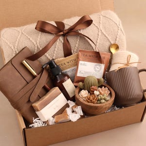 Care Package For Her, Birthday Gift Basket, Get Well Soon Gift, Gift Box For Women, Hygge Gift Box, Thinking Of You Gift, Self Care Package SucculentWoodCandle