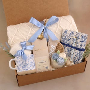 Care Package For Her, Birthday Gift Basket, Get Well Soon Gift, Gift Box For Women, Hygge Gift Box, Thinking Of You Gift, Self Care Package BlueToileJournal