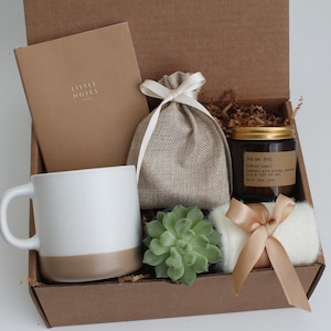 Thank you gift, thank you gift for friend, Hygge Gift Box with Blanket, thank you gift box, thank you gift mentor, teacher, coworker Little Notes