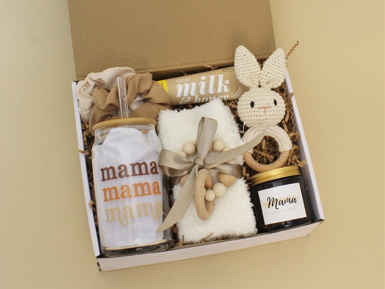 Coffret cadeau maman et bébé pour femme après la naissance, panier-cadeau pour bébé, trousse de soins post-partum, cadeau push, nouveau-né garçon, fille, unisexe Mama Glass Bunny