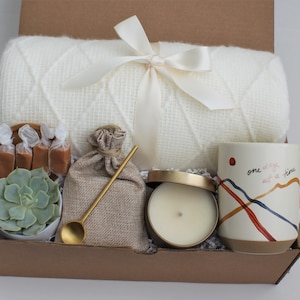 Gift Box Hygge with Blanket, Sending a hug, Thinking of you, Sympathy gift, Bereavement gift, Encouragement gift, Sympathy gift basket OneDayAtTimeBlanket