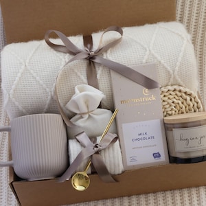 Thank you gift, thank you gift for friend, Hygge Gift Box with Blanket, thank you gift box, thank you gift mentor, teacher, coworker Hug in Jar Greyish