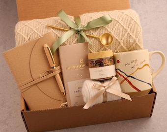 Gift Box Hygge with Blanket, Sending a hug, Thinking of you, Sympathy gift, Bereavement gift, Encouragement gift, Sympathy gift basket