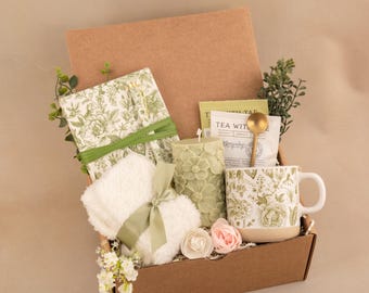Graduation Gift Box For Her, Graduation Gift For Daughter, Graduation Gift For Her 2026, Graduation Gift Set, Grad Gift Box