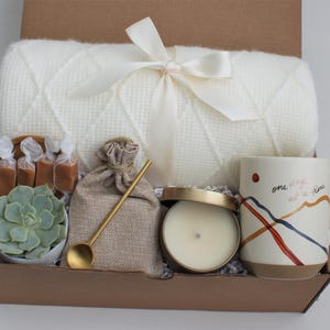 Sunshine Care Package, Sunshine Box, Just Because Gift, Thinking of You, Sending Cheer, Mental Health Boost, Get Well Soon OneDayAtTimeBlanket