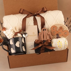 Hygge Fall Gift Box, Boo Basket, Spooky Season Gift, Cozy Fall Gift Set, Harvest Gift, Pumpkin Spice, Halloween Gifts Boo White Brown