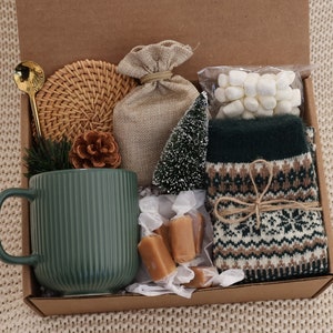 Sending Healing Vibes Gift Box For Women, Gift Basket With Blanket, Succulent, Socks, Candle, Get Well Gift For Her, Thinking Of You Gift Nordic Green Small