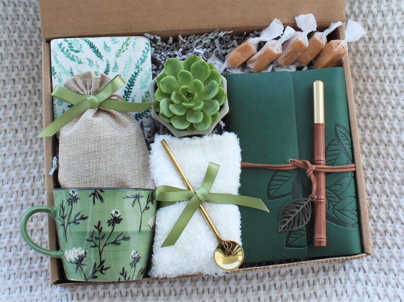 Cadeaux d'entreprise pour les clients, cadeau d'amitié longue distance, cadeaux personnalisés pour les femmes, cadeau d'encouragement pour les femmes, coffret cadeau pour les femmes Cosy GreenFlowerMugWoodPe