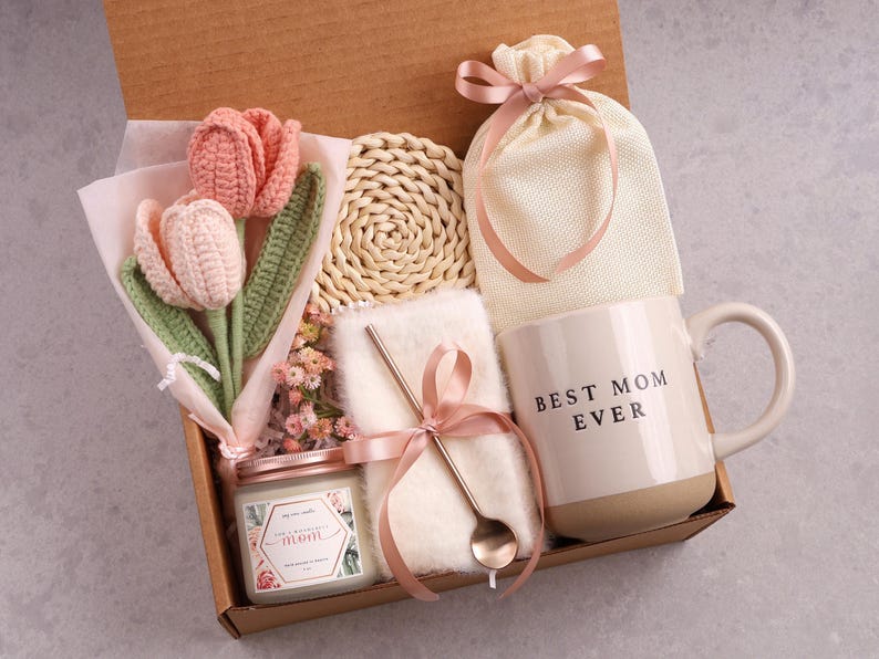 Unique Gifts for Mom, Happy Mother's Day Gift Box with Blanket, Gift for Mom, Mother's Day Gift Basket, Gift Box for Women, Gift for Her Pink Tulip NoBlanket
