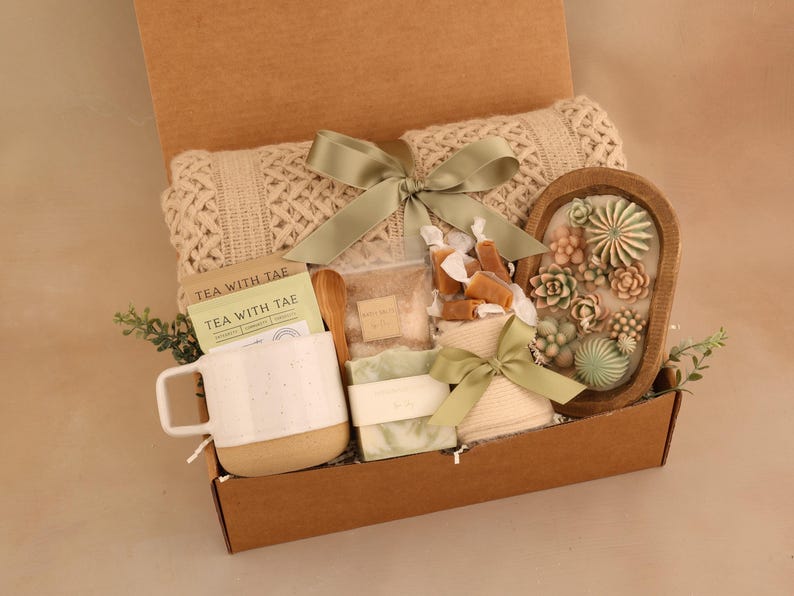 Sympathy Gift Basket, Hygge Gift Box with Blanket, Sending a hug, Thinking of you, bereavement gift, Encouragement gift, Thank You, Sunshine BrownGreenWoodCandle