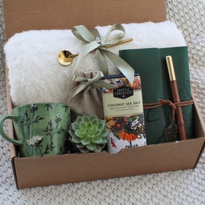 Cozy Hygge Gift Box with Blanket, Self Care, Christmas, thank you gift box for friend mentor, teacher, coworker GreenFlowerMugBlanke