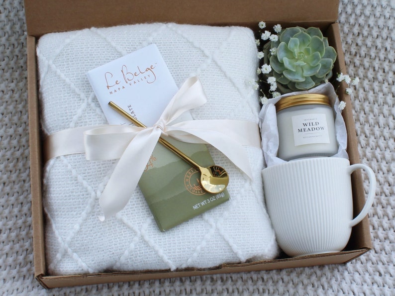 Self Care Gift Box, Sending hugs gift box, Care Package For Her, Care Package Friend, Tea Gift Box, Cheer Up Gift Box, Thinking Of You Green Mountain Succ