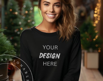 Weihnachten Mockup Black Bella Canvas 3501 Langarm Mockup Damen Schwarz Rundhalsausschnitt Weihnachten Mockup Ferienzeit Weihnachtsbaum Lifestyle