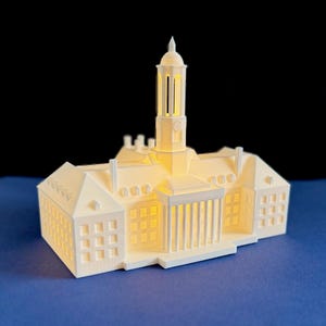 Penn State Old Main Light – 3D Printed LED Graduation Gift, Dorm Decor, PSU Alumni Gift, Nittany Lions Party Decoration, Acceptance Gift