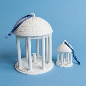 UNC Chapel Hill Old Well Ornament: Tar Heels Keepsake, Alumni Gift