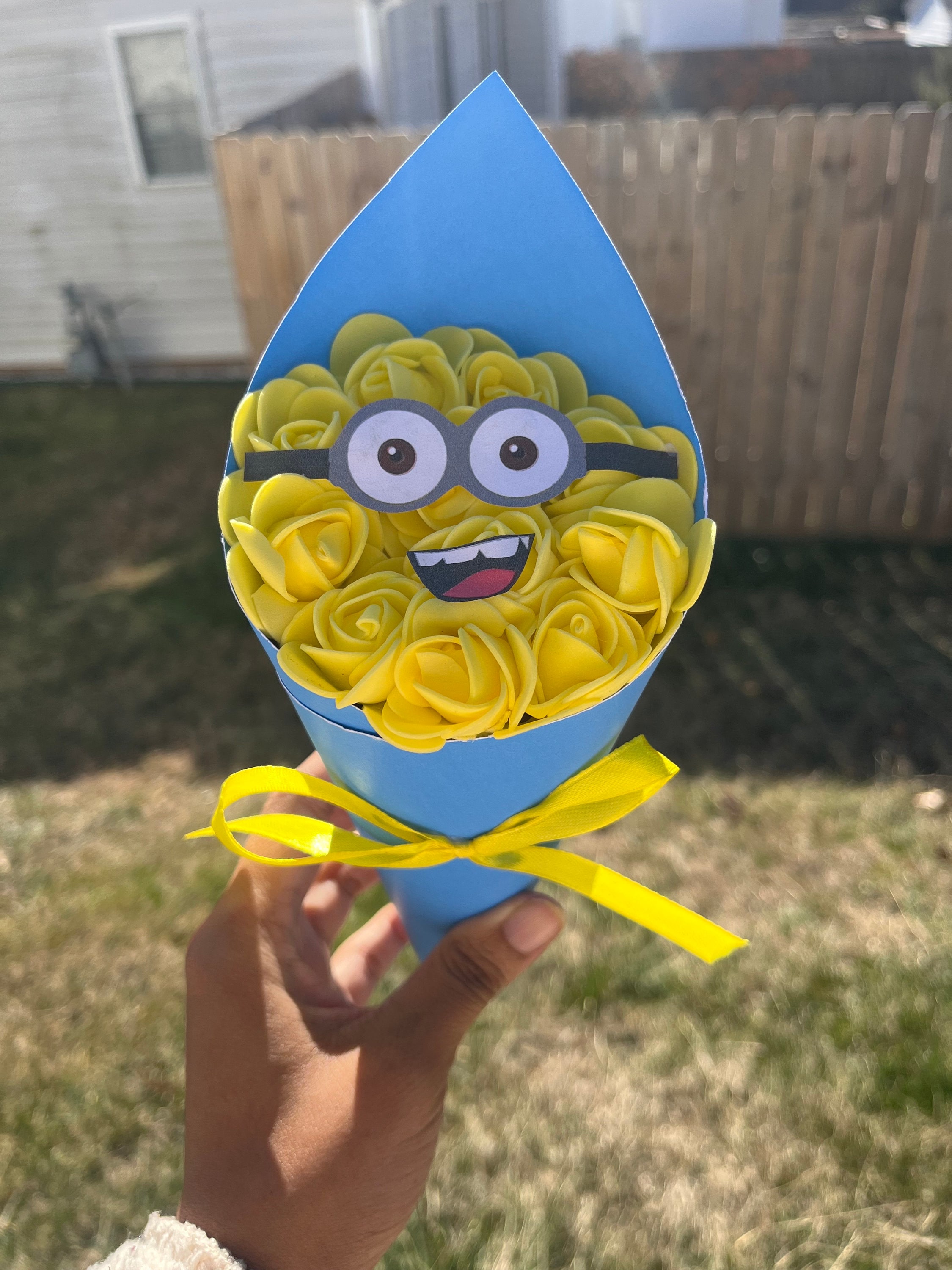 Minions Rose Bouquet - Etsy Canada