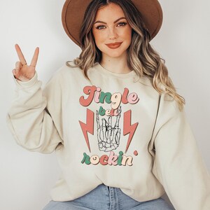 Jingle Bell Rockin Sweatshirt, Weihnachtsmusik Sweat, Weihnachtspullover, Retro Weihnachtspullover, happy holiday tee, gruselige Weihnachten