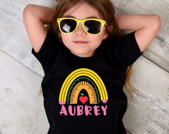 Camisa arco iris lápiz personalizada, camisa de regreso a la escuela, camisa del primer día de la escuela, camisa personalizada, camisa linda, camisa para niños pequeños, camisa juvenil