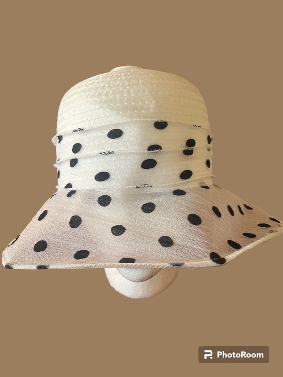 Women’s hat - image 2