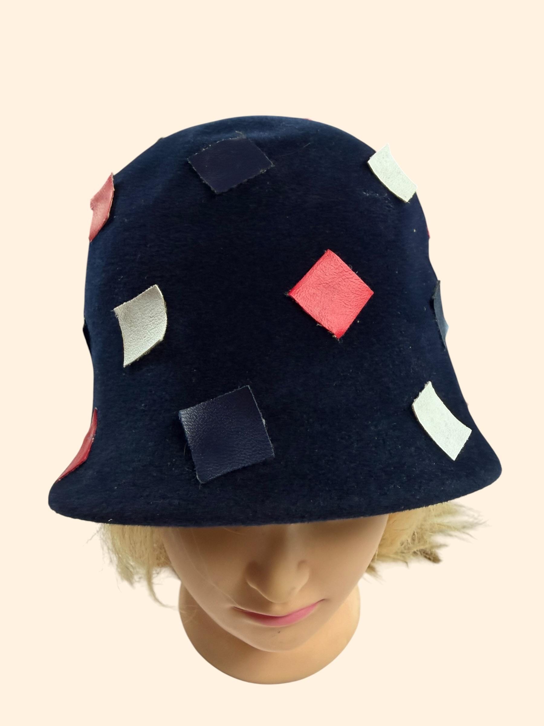 BLACK VERA WHISTLER‎ BUCKET CLOCHE HAT MADE IN ITALY Vintage Whistler Hat - Etsy main image 2