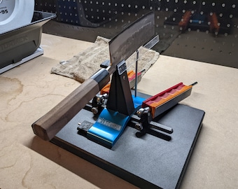 Guided hand sharpening to "scary sharp"