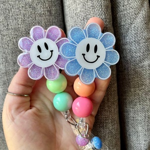Happy Face Daisy Flower Badge Reel with Beads