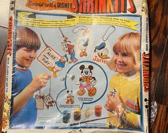 Vintage 1976 Wonderful World of Disney Shrinkits Mickey