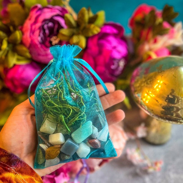 FAIRIE MOSS Tumbled Crystal Confetti Scoops