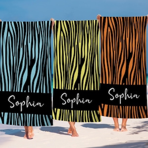 Personalisierte Zebra Print Strandtuch, Zebra Pool Handtuch, Zebra Name Strandtuch, Kinder Zebra Handtuch, Mädchen Zebra Handtuch Strand Geschenke für Frauen