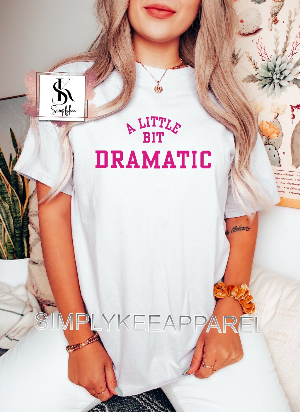 Urban Backwoods T-Shirt Donna 'A Little Bit Dramatic' – Cotone Premium Stampato – Vestibilità Regular